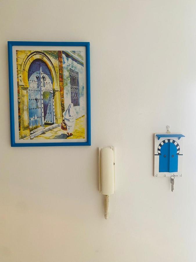 Apartamento La Maison Bleue Dar Salah Bey Exterior foto