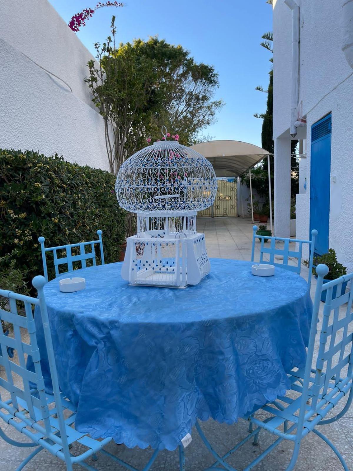 Apartamento La Maison Bleue Dar Salah Bey Exterior foto